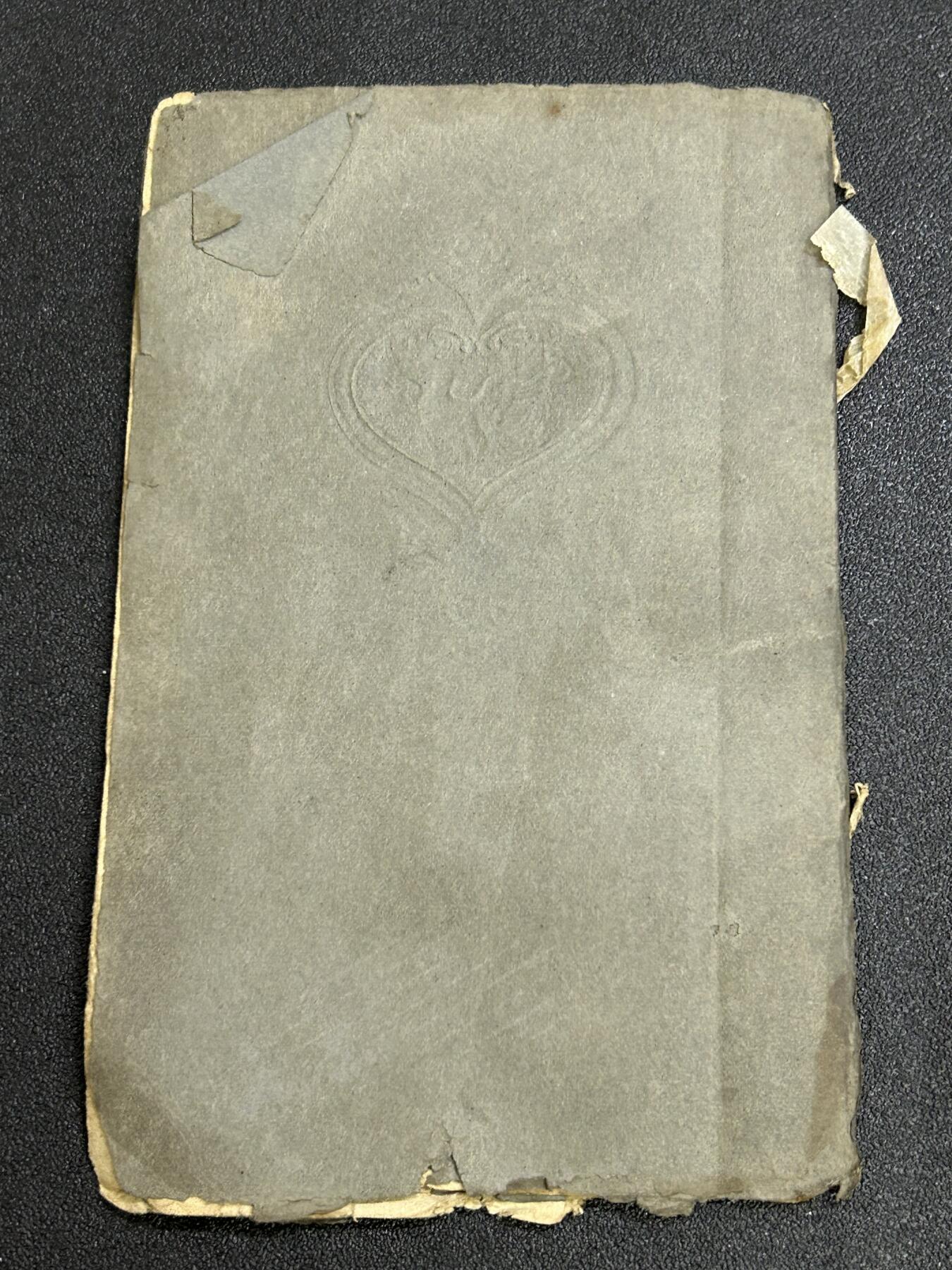 西秦中古拍卖第六十八期 民国安东（今丹东）商人照片 带原帖 有清晰商标