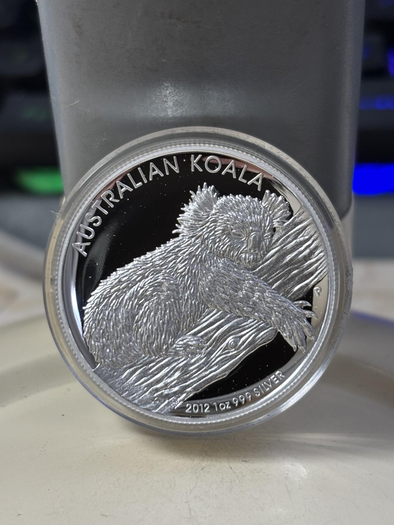 第184期拍卖 澳大利亚2012年考拉系列1盎司高浮雕加厚精制纪念银币，999银，