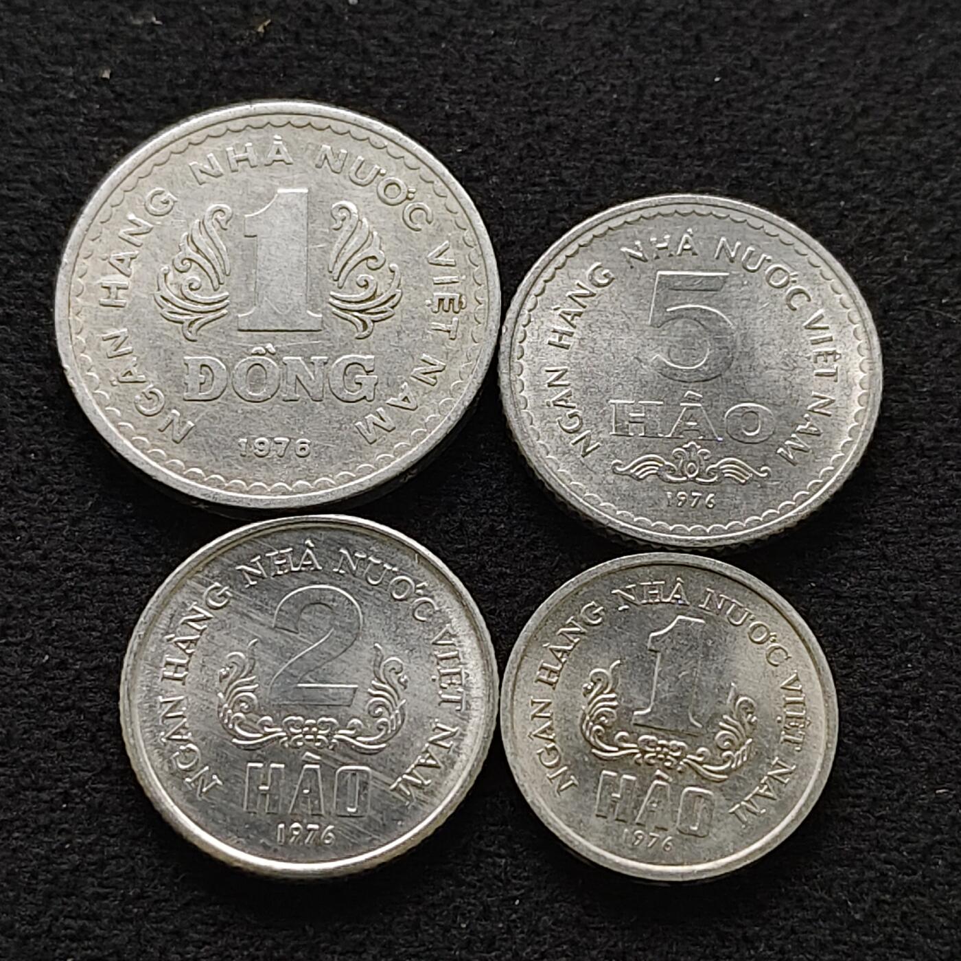 【全场包邮】纯粹捡漏拍484场（免费代拍第21场） 越南1976年第一版4枚套币 UNC品相