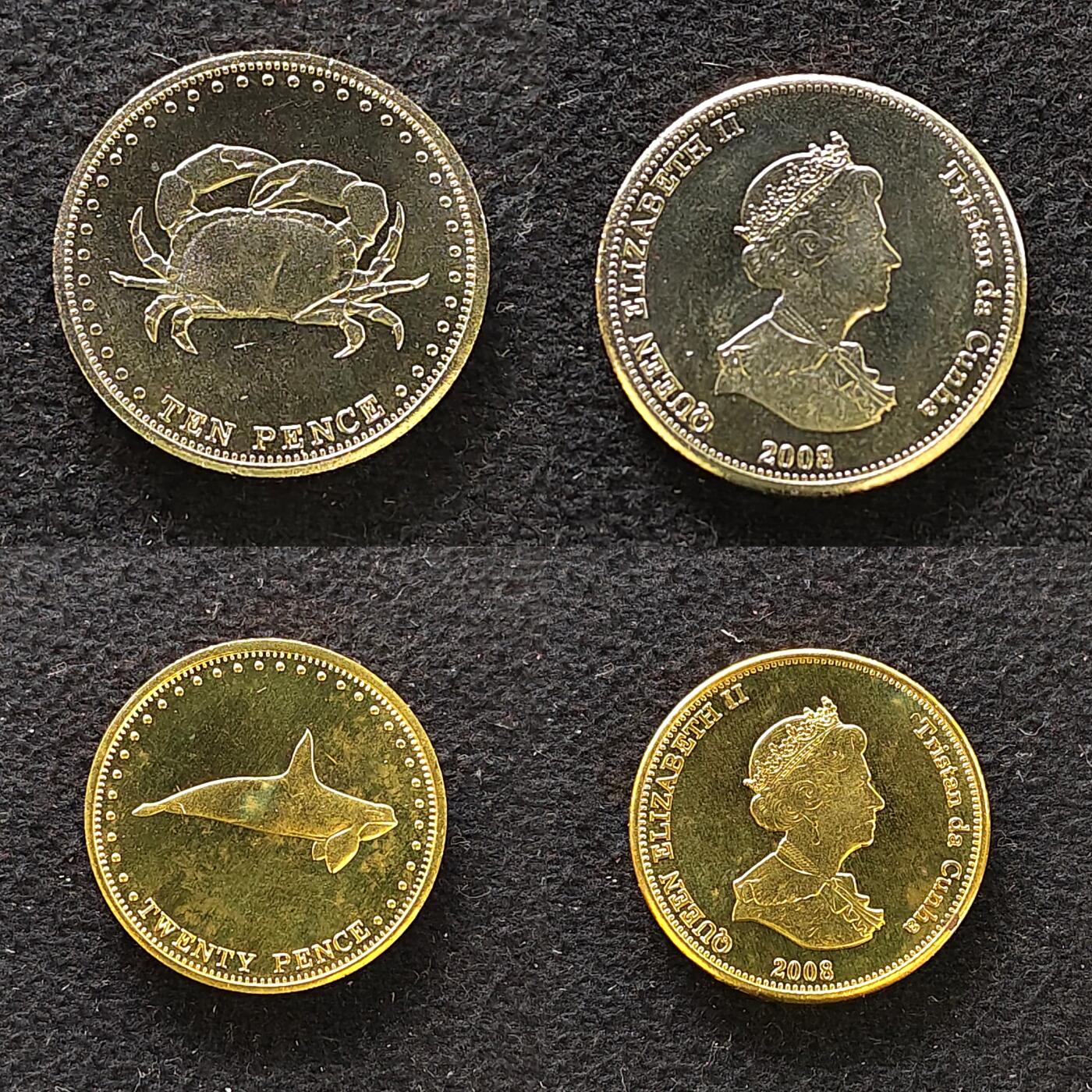 【全场包邮】纯粹捡漏拍483场（免费代拍第20场） 【罕见】英属特里斯坦和达库尼亚木盒装官方精制套币-量1000