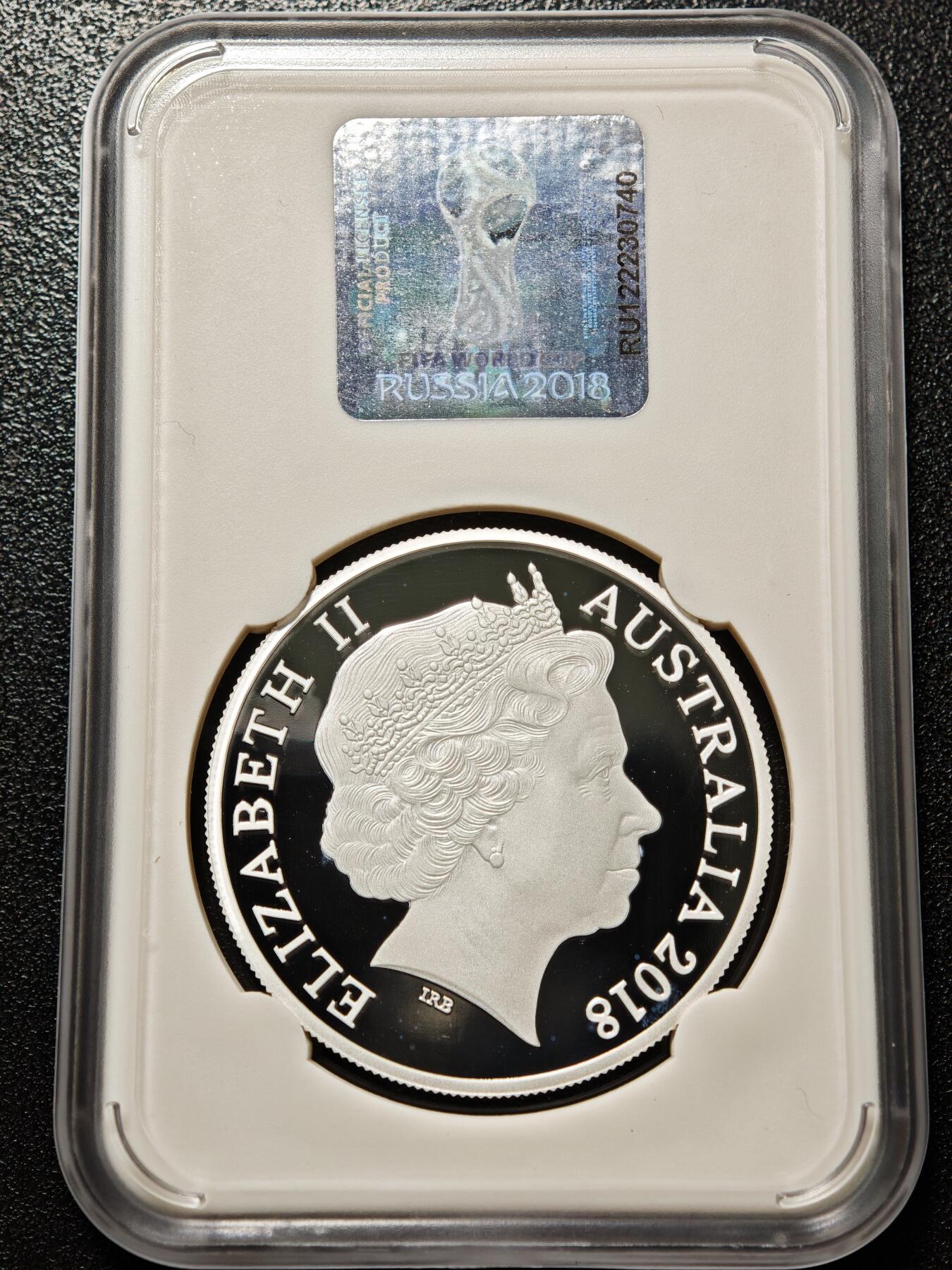 【德藏】世界币章拍卖第156期（拍品征集中~欢迎藏友联系） 2枚一组 2018年 澳大利亚俄罗斯世界杯1元纪念银币 封装版 1盎司 999银