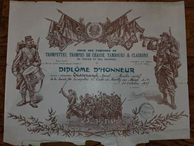 凯旋世界勋赏（第20期）（欢迎送拍）（对拍品有疑问请询问客服，不接受到手刀，出价默认拍品品相。请认真阅读拍卖规则！出价默认已认可！）（收到货请录制开箱视频，无视频概不处理问题。） - 法国军乐协会的荣誉文凭