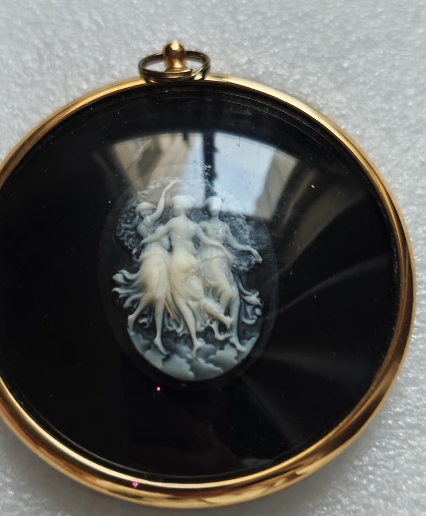 瓶子🏺第219期拍卖会  50年代英国珠宝公司卡梅奥  美惠三女神