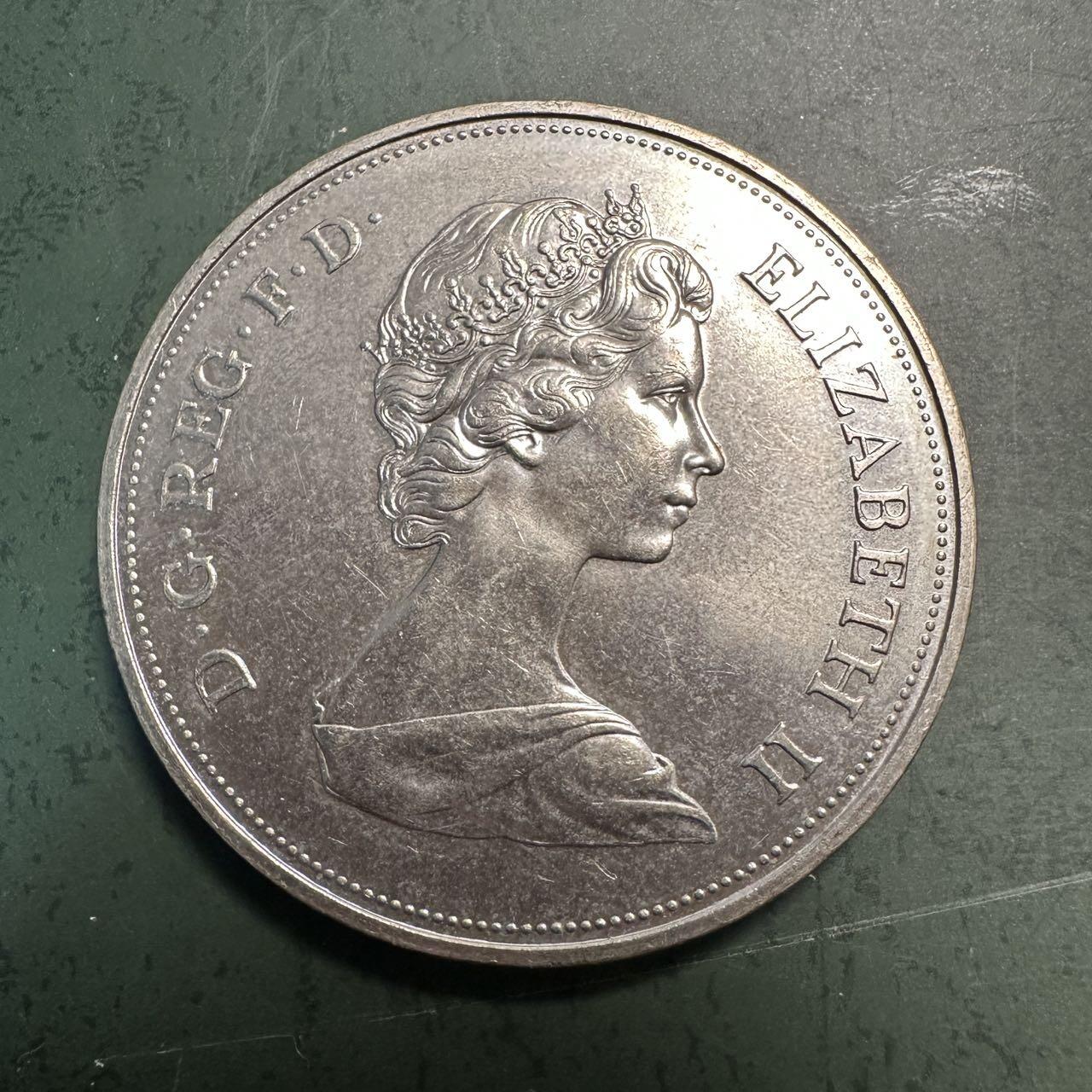 蒂克钱币-第49场 外国硬币散币场 英国1972年伊丽莎白二世与菲利普亲王银婚纪念克朗币