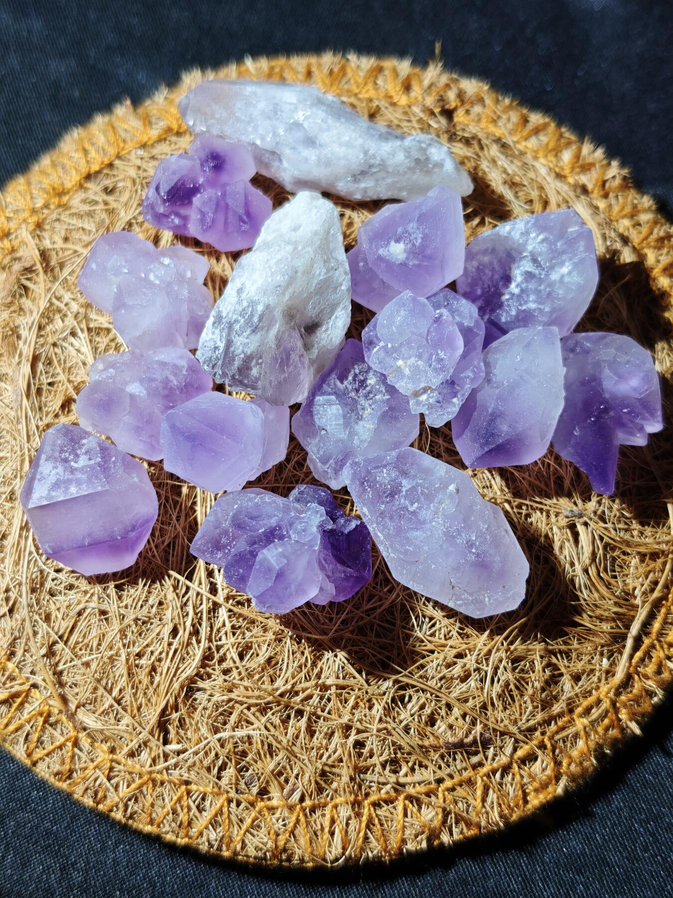 91期回流戒指饰品杂件纪念章丝路钱币专场 水晶