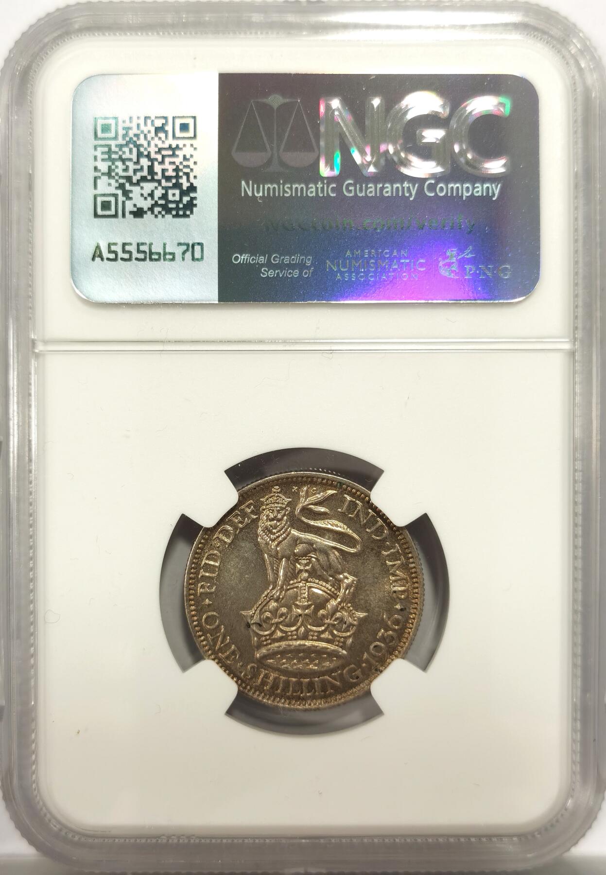博洋堂世界钱币拍卖第150期（全场包邮） NGC MS64 英国1936年乔治五世先令银币，英系藏家Cope旧藏。完全未流通状态，这颗有着一丝类似木马剑的Specimen的特质，币面平整、深打、不见转光。适合喜欢特殊状态的玩家花普制的价格买回去细细研究。