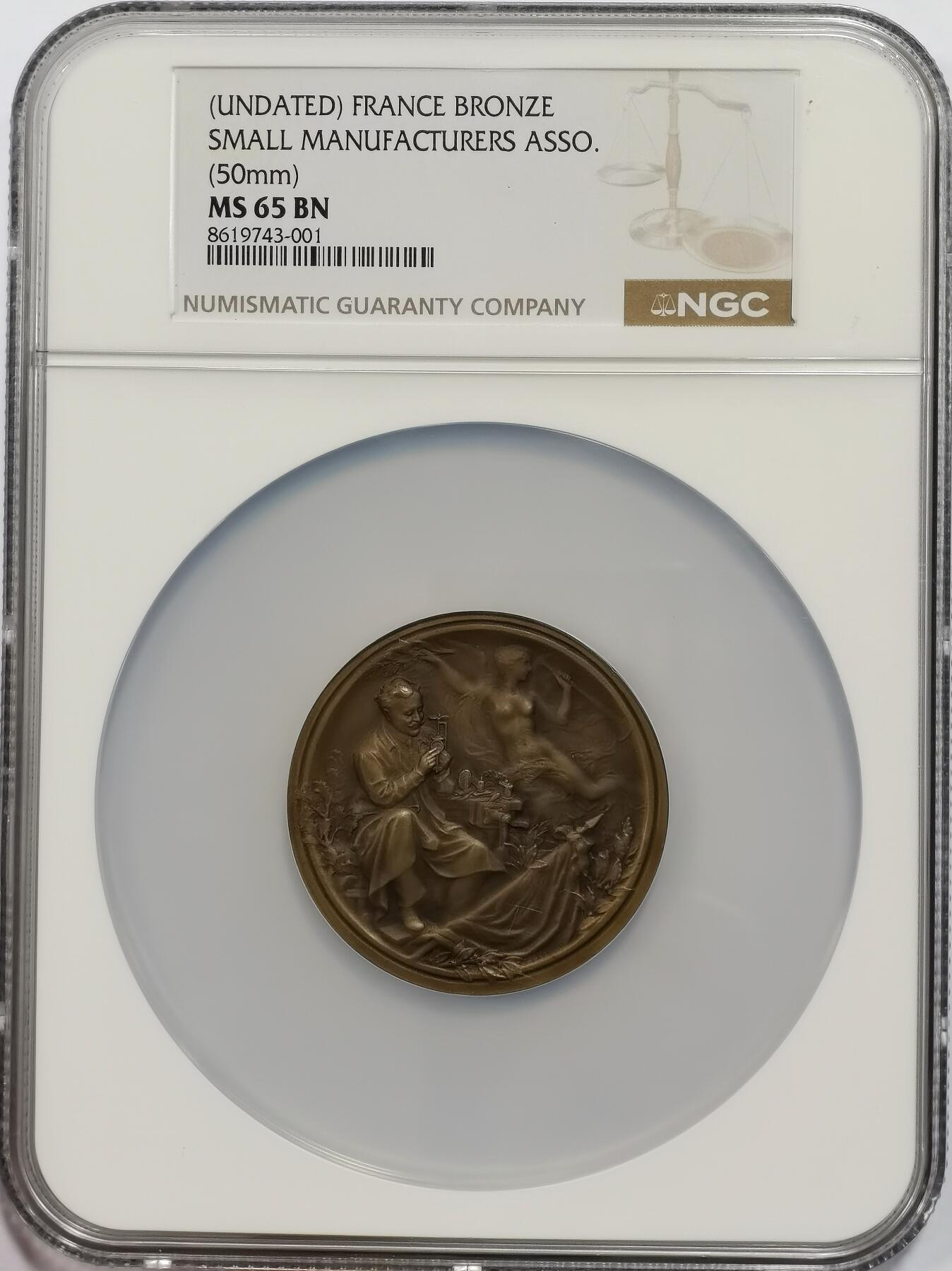 博洋堂世界钱币拍卖第150期（全场包邮） NGC MS65 冠军分！法国小商品协会会员纪念，1920年左右50mm大型章，加大盒子，超高分细节无敌感人！