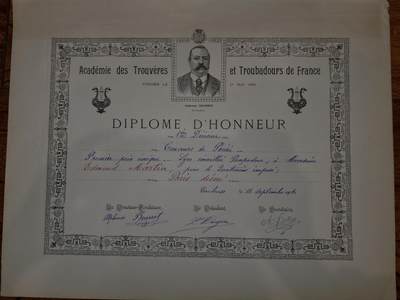 凯旋世界勋赏（第20期）（欢迎送拍）（对拍品有疑问请询问客服，不接受到手刀，出价默认拍品品相。请认真阅读拍卖规则！出价默认已认可！）（收到货请录制开箱视频，无视频概不处理问题。） - 国行吟诗人与游吟诗人学院（Académie des Trouvères et Troubadours de France）的荣誉文凭
