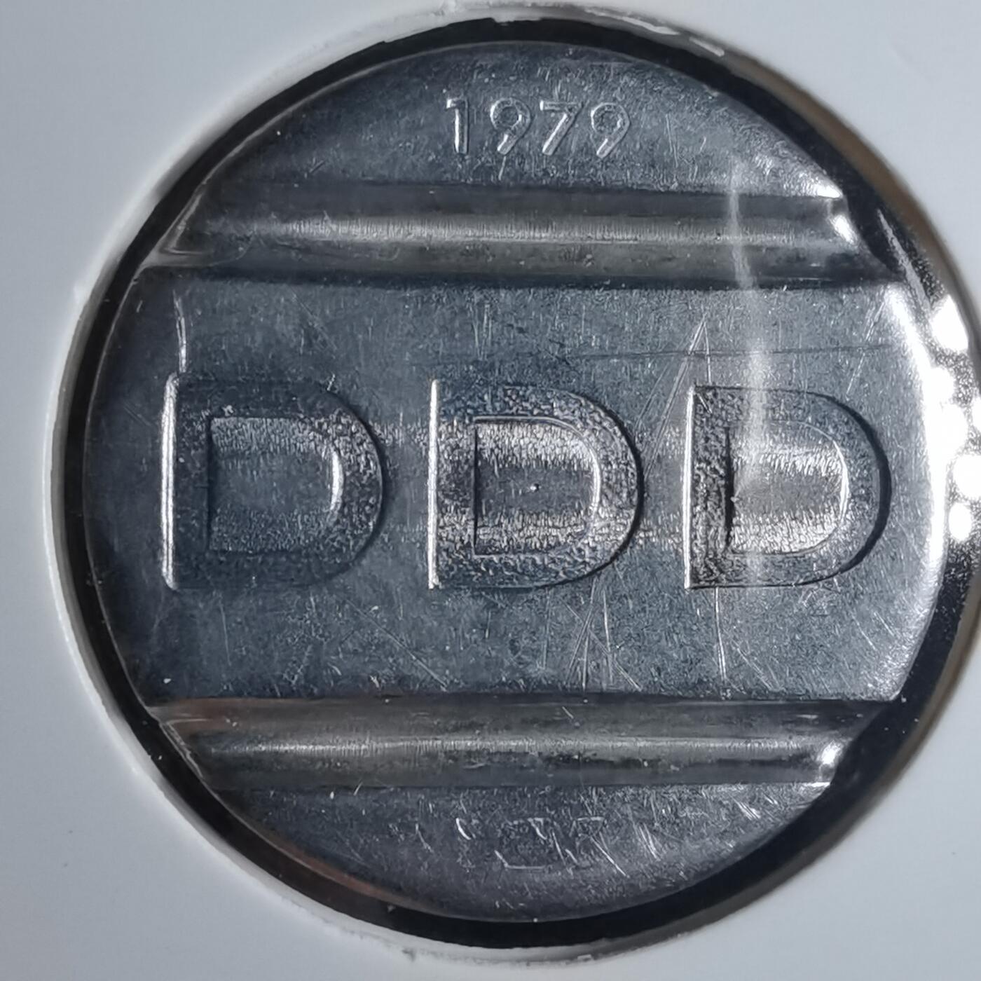 沼泽如烟--第922场 1979年代币