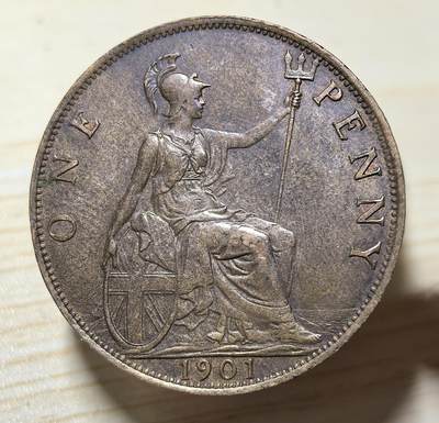 外国优质老铜币银币，周六九点倒数截拍，满百包邮，可寄存半年，喜欢朋友微信扫描二维码可直接参拍 - 英国1901年大便士