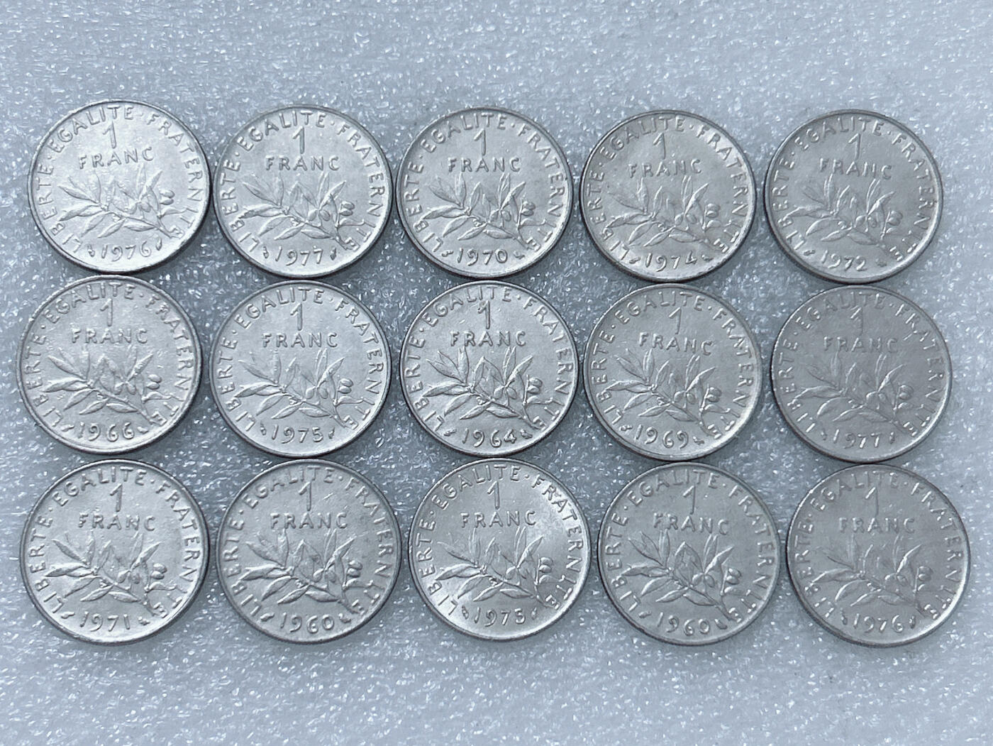 第一海外回流一元起拍收藏 散集专场  第275期 法国1法郎硬币 15枚