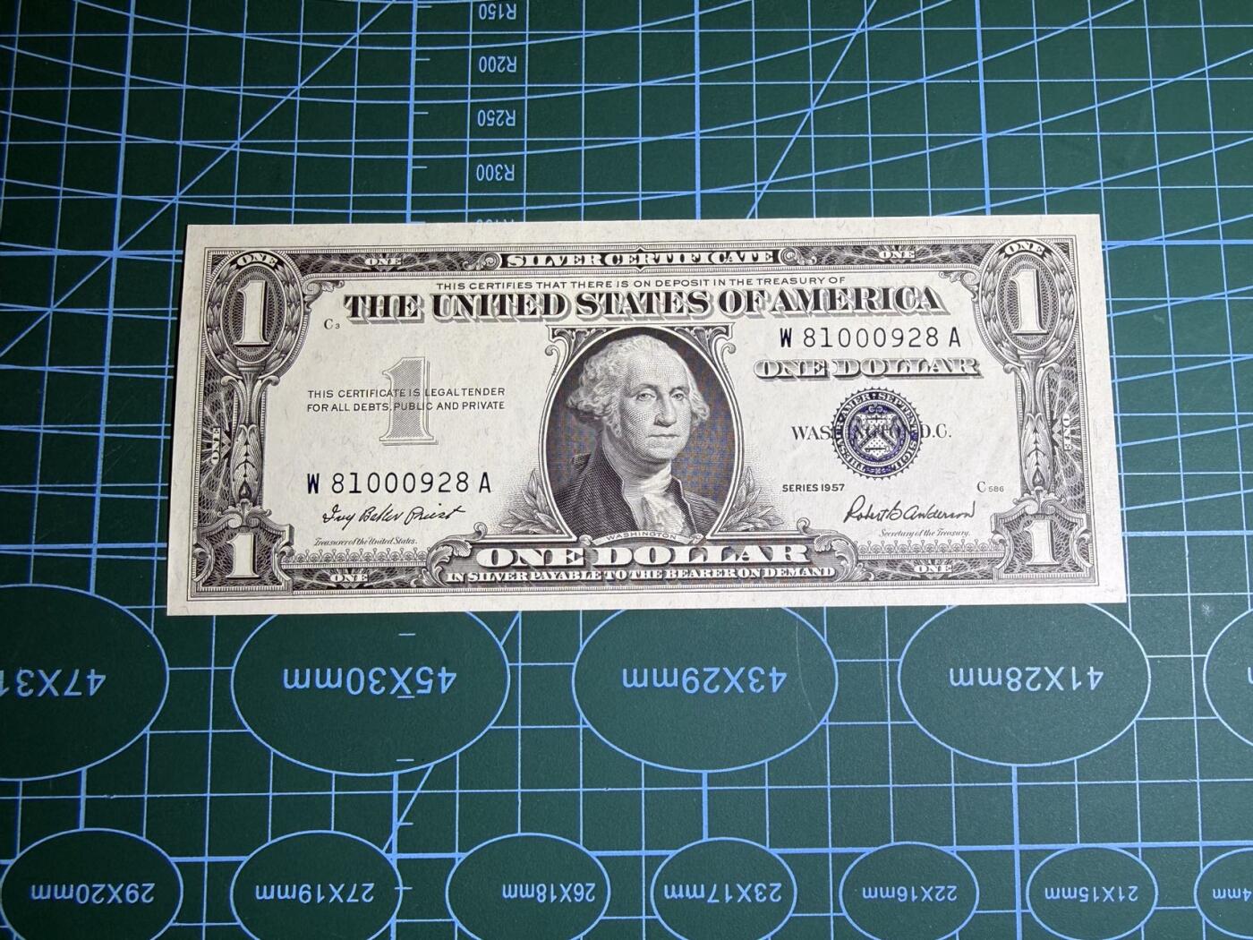 【炜奕收藏】，第五十二期 1957年美国1美元银币券，UNC品相，号码无347尾8