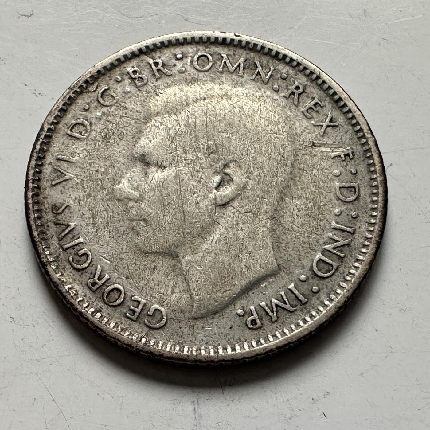 🌹外币初藏🌹🐯2025年第136场  每周二四六晚8️⃣点 接代拍 澳大利亚1948年六便士银币