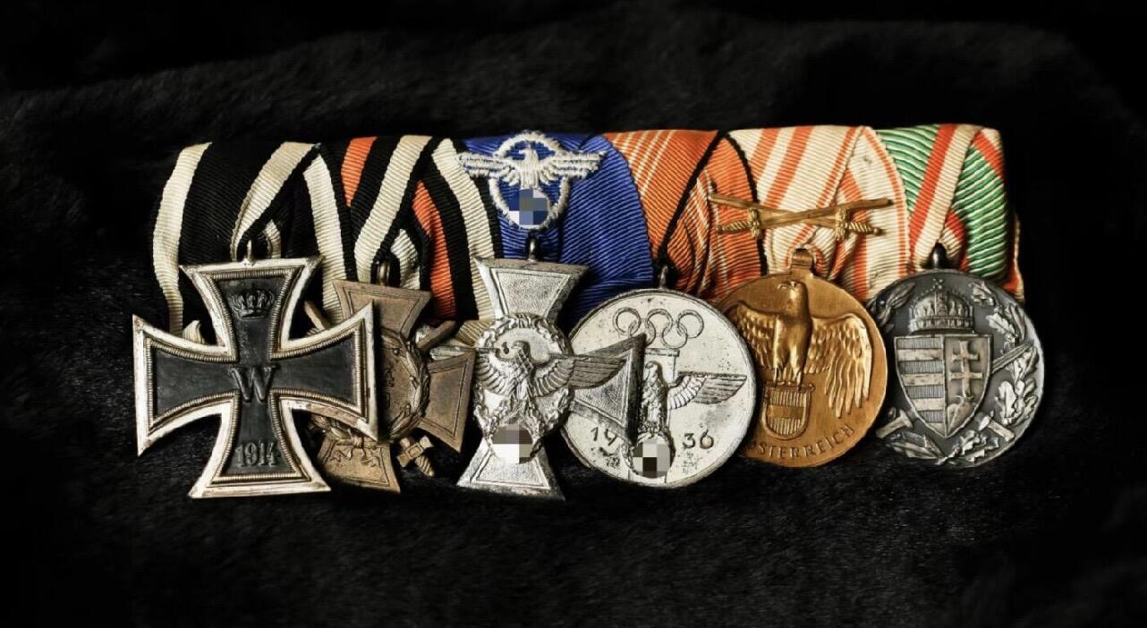 勋章专场 德国1936柏林奥运会奖章与二级铁十字勋章礼服挂六联排，该联排二级铁十字勋章为非常少见的aws产二战制造的一战二级铁十字勋章