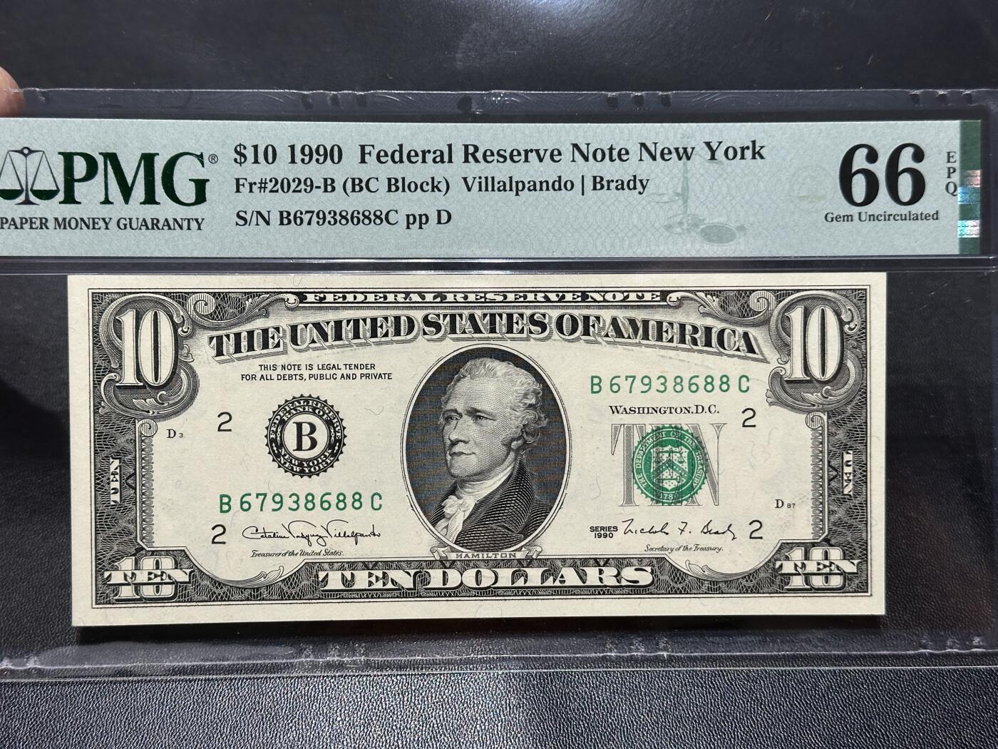 《外钞收藏家》第五百九十一期（畅拍场）（本平台长期征集拍品、欢迎藏友们联系合作） 1990年美国小头版10美元 PMG66 尾688