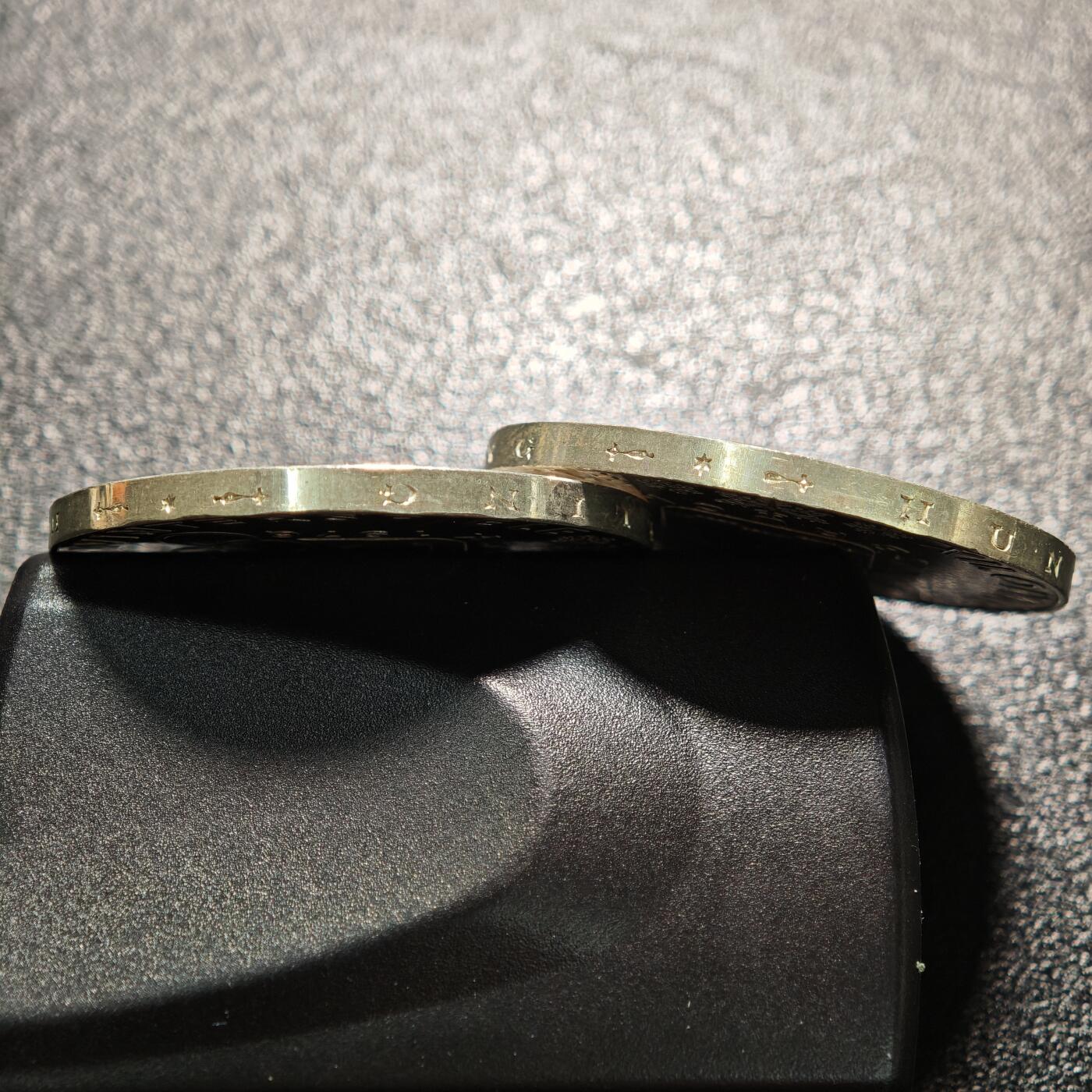 【德藏】世界币章拍卖第156期（拍品征集中~欢迎藏友联系） 2枚一组 1976年 奥地利因斯布鲁克冬季奥运会会徽100先令纪念银币 精制普制各一枚 直径约：36mm/枚；重约：23.7g/枚