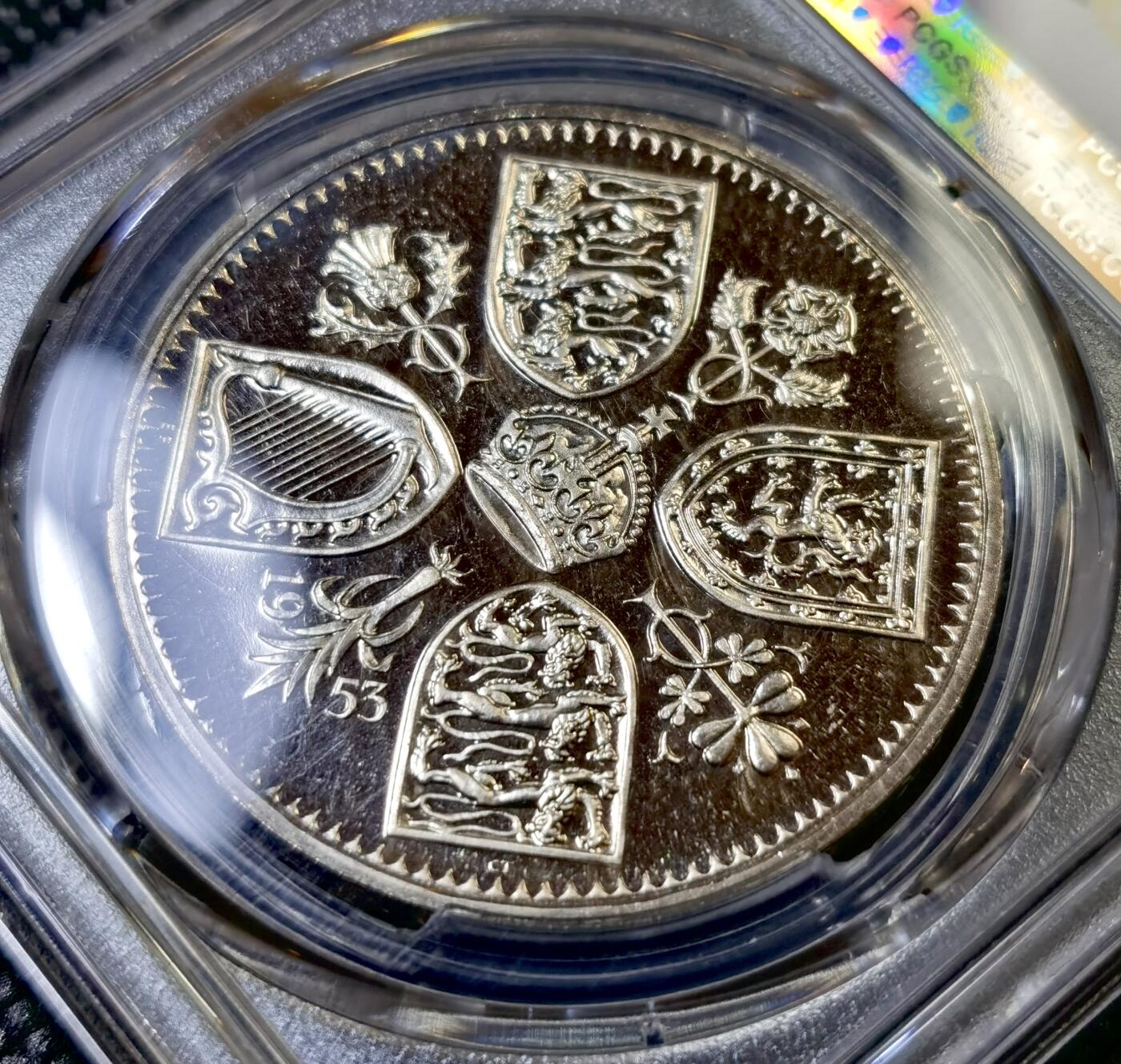 甄臻铺-世界币章拍卖（第42期）送拍享返佣金等优惠多多 PCGS-PR64CAM 1953 英国伊丽莎白二世登基几年精致克朗