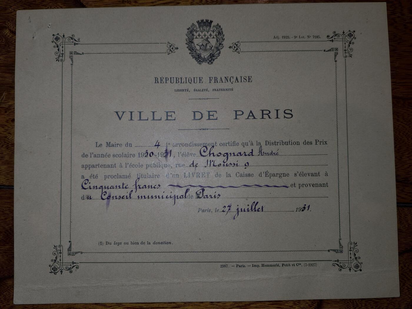 凯旋世界勋赏（第20期）（欢迎送拍）（对拍品有疑问请询问客服，不接受到手刀，出价默认拍品品相。请认真阅读拍卖规则！出价默认已认可！）（收到货请录制开箱视频，无视频概不处理问题。） 1921年巴黎市政府颁发的学业奖励证明