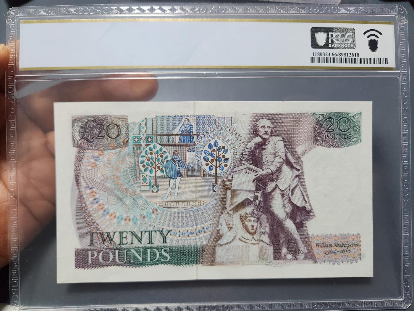 12月5号晚上8点 评级币专场外国纸币自动截拍第68场 英国20镑PCGS66