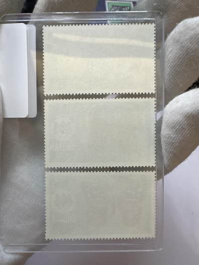 12.26邮票专场 不丹1975年蝴蝶系列3枚