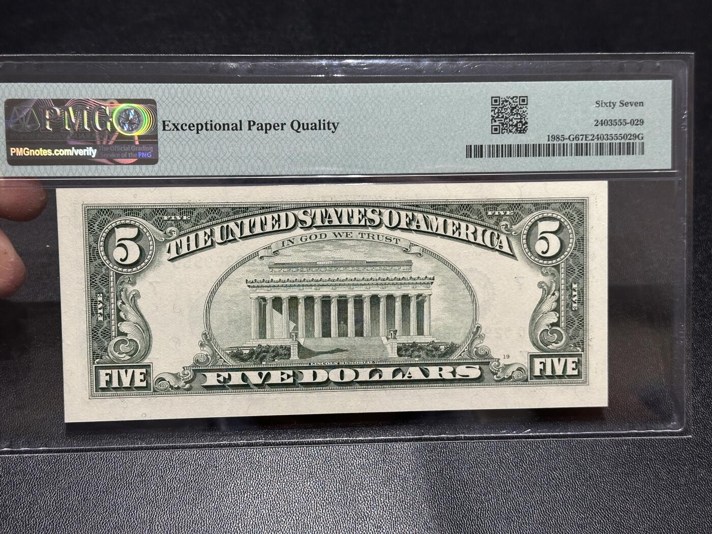 《外钞收藏家》第五百九十一期（畅拍场）（本平台长期征集拍品、欢迎藏友们联系合作） 1995年美国小头版5美元 PMG67 无47补号