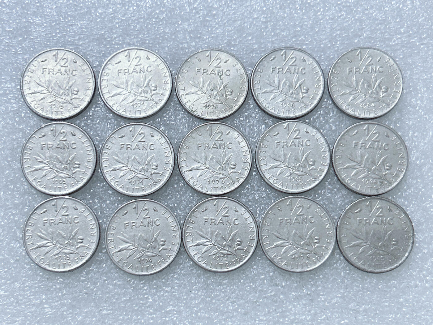 第一海外回流一元起拍收藏 散集专场  第275期 法国1/2法郎硬币 15枚