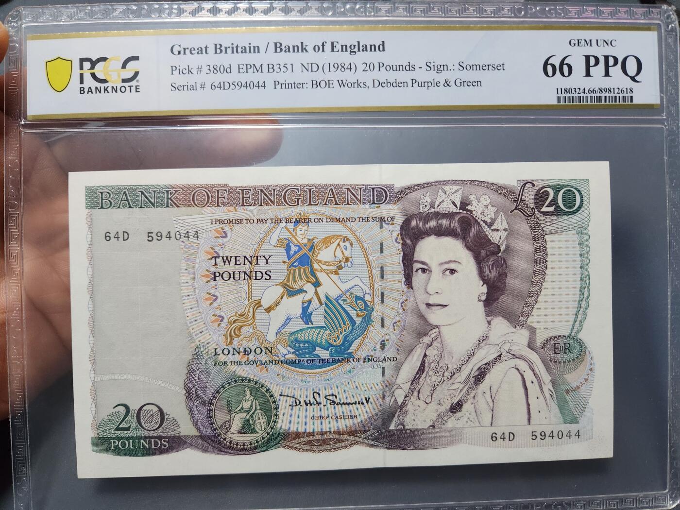 12月5号晚上8点 评级币专场外国纸币自动截拍第68场 英国20镑PCGS66