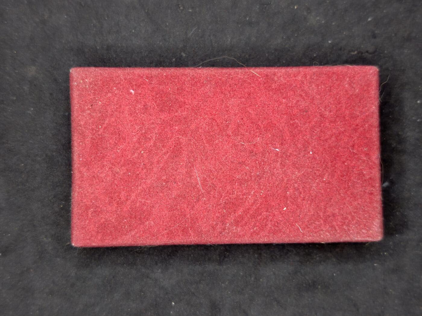 凯旋世界勋赏（第20期）（欢迎送拍）（对拍品有疑问请询问客服，不接受到手刀，出价默认拍品品相。请认真阅读拍卖规则！出价默认已认可！）（收到货请录制开箱视频，无视频概不处理问题。） 第二帝国荣誉军团勋章银制打标核心金制带盒