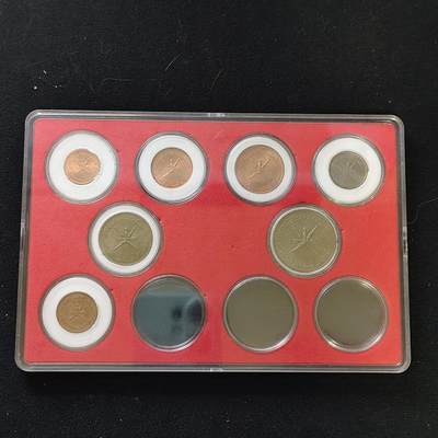 【全场包邮】纯粹捡漏拍482场（免费代拍第19场）-币封+套装+富兰克林（注意佣金） - 【盒装套币】马斯喀特阿曼1970年末版套币7枚一盒