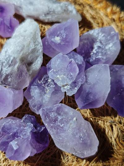 91期回流戒指饰品杂件纪念章丝路钱币专场 - 水晶