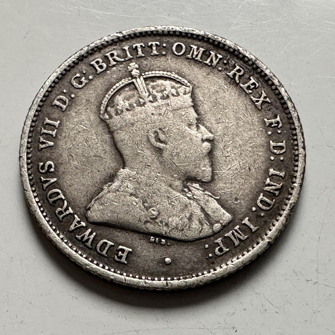 🌹外币初藏🌹🐯2025年第136场  每周二四六晚8️⃣点 接代拍 澳大利亚1910年6便士银币 高银