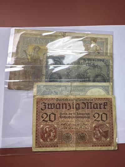 12.5纸币专场 - 欧洲大票幅旧钞4张