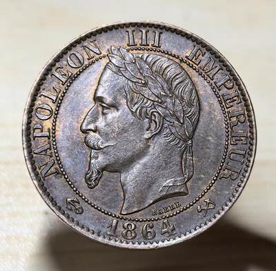 外国优质老铜币银币，周六九点倒数截拍，满百包邮，可寄存半年，喜欢朋友微信扫描二维码可直接参拍 - 极美品带原光法国1864年5分K版，人物炯炯有神，老鹰栩栩如生，鹰爪有力，老鹰毛发清晰可见，