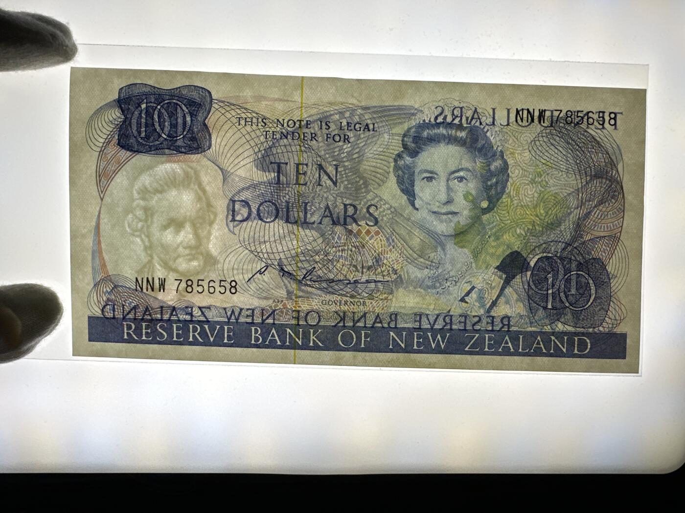 12.5纸币专场 1981年新西兰10元 花鸟版