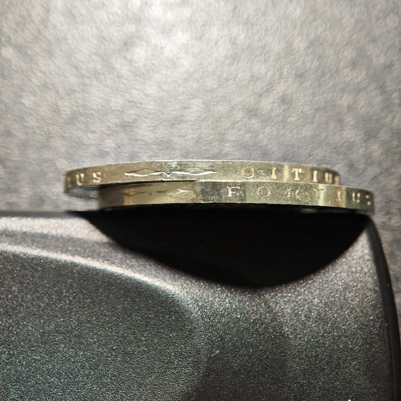 【德藏】世界币章拍卖第156期（拍品征集中~欢迎藏友联系） 2枚一组 1972年 德国慕尼黑奥运会圣火10马克纪念银币 、1972年 德国慕尼黑奥运会体育场10马克纪念银币 直径约：32.5mm/枚；重约：15.4g/枚