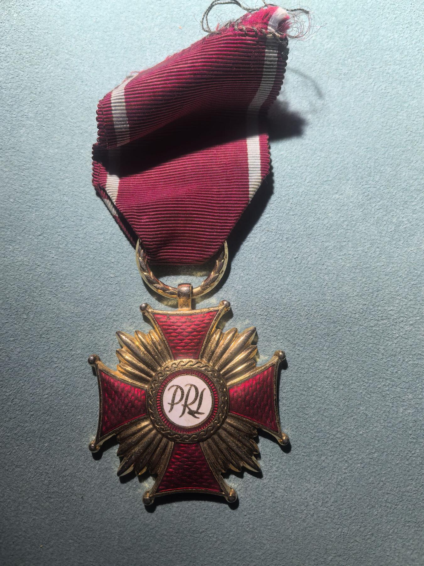 盛世勋华——号角文化勋章邮票专场拍卖第291期 波兰（社会主义）金级功勋十字勋章 