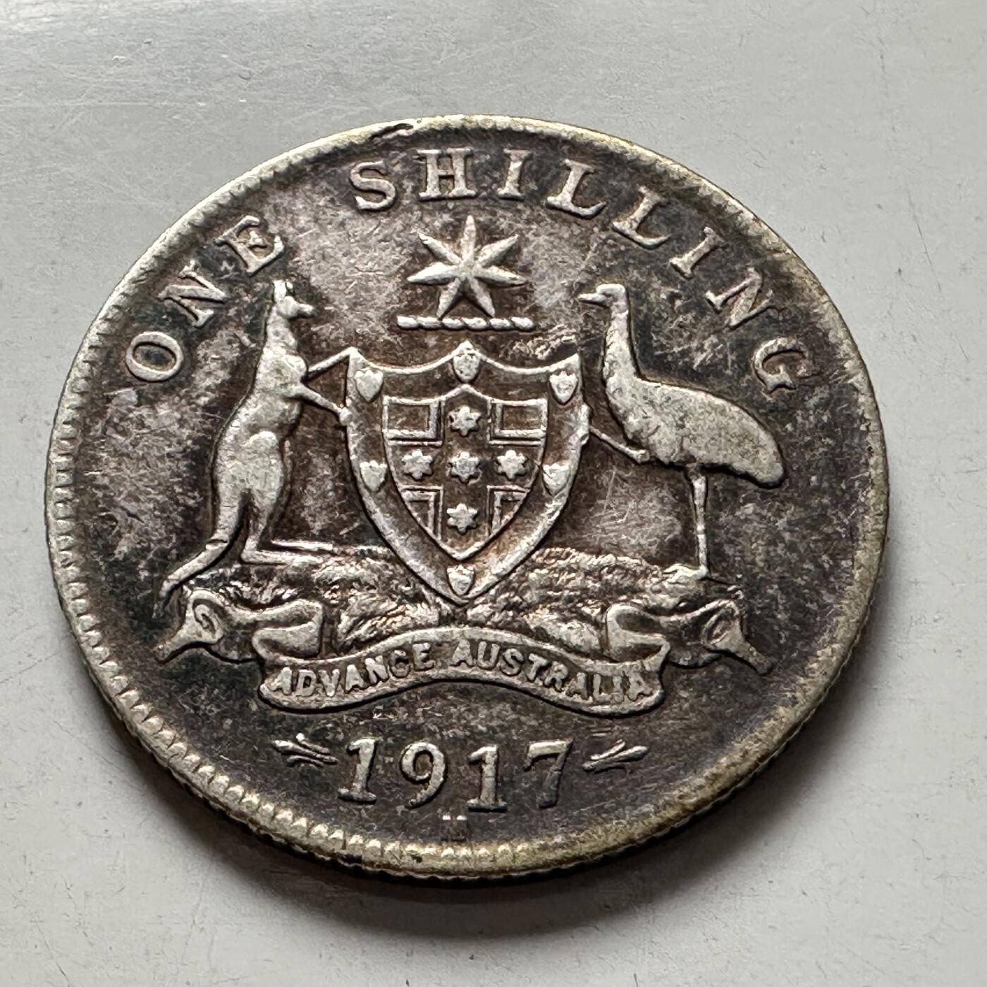 🌹外币初藏🌹🐯2025年第136场  每周二四六晚8️⃣点 接代拍 澳大利亚1917年一先令银币5.65克92.5高银