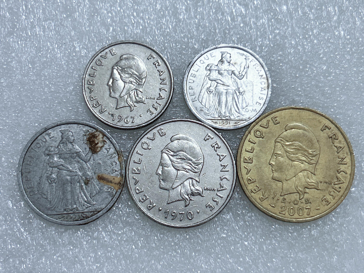 第一海外回流一元起拍收藏 散集专场  第275期 法属新喀里多尼亚硬币5枚