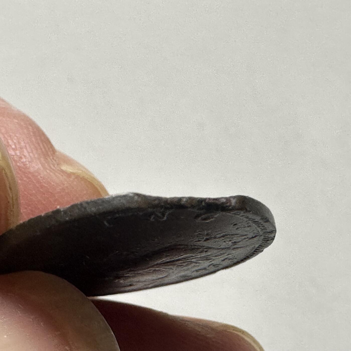 🌹外币初藏🌹🐯2025年第136场  每周二四六晚8️⃣点 接代拍 英国1865年维多利亚一法新铜币 