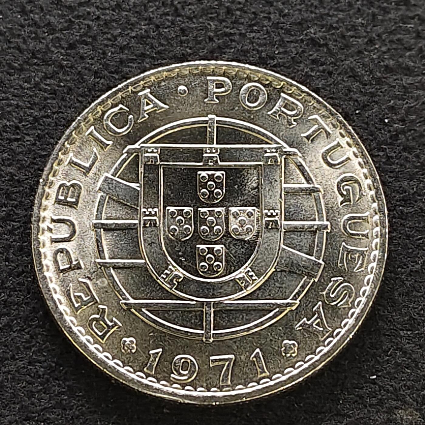 【全场包邮】纯粹捡漏拍484场（免费代拍第21场） 葡属安哥拉1971年20埃斯库多 BU