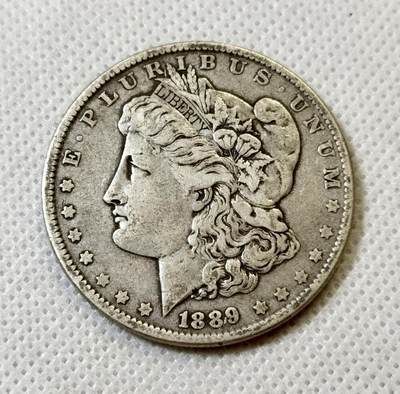 甄臻铺-世界币章拍卖（第42期）送拍享返佣金等优惠多多 - 美国 1889年 摩根银元 老味道， 原汁原味，味道没得说，一眼大开门，喜欢不容错过！