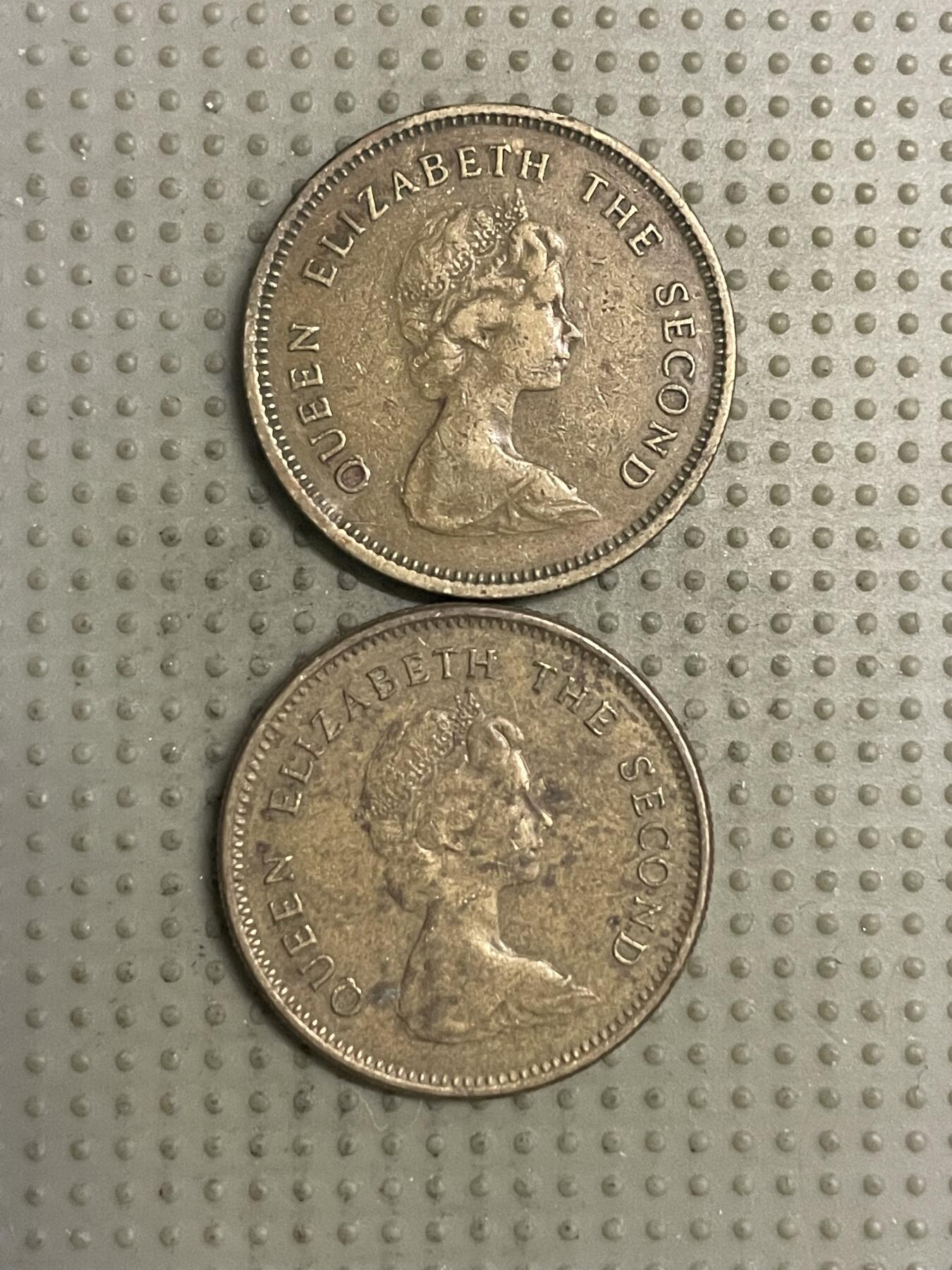 2025年第132场各国散币拍卖（总第132场） 香港1977年五毫2枚