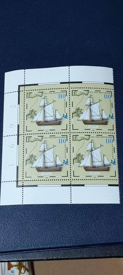 德国邮票专场，都是四方联 - 德国邮票四方联，1998年发行， 古代邮船   邮政运输  帆船地图。品相如图