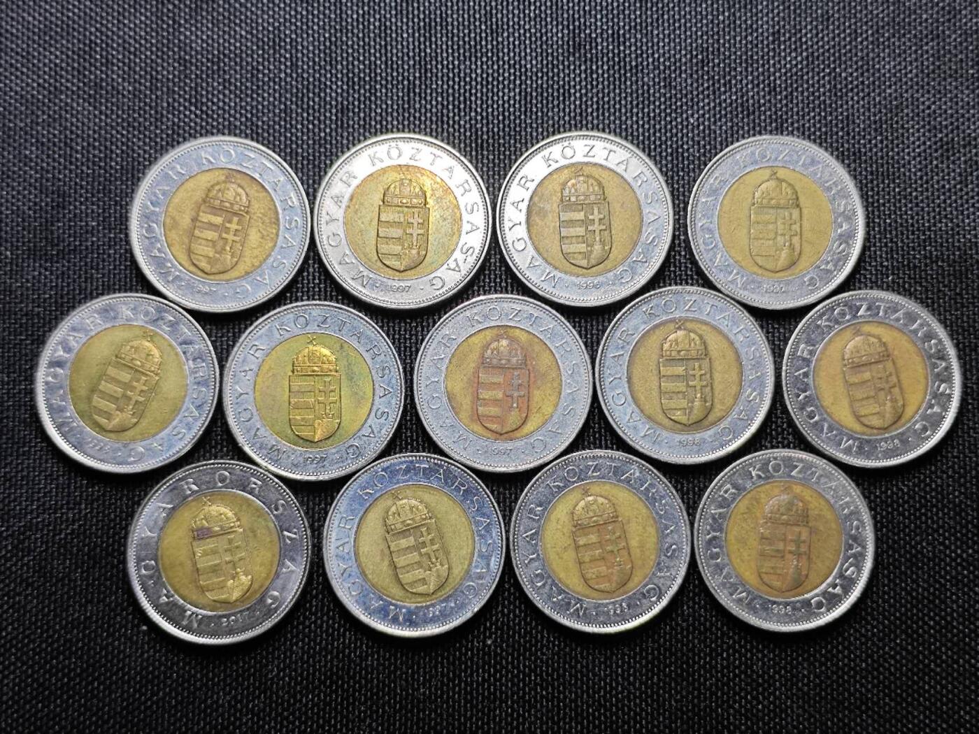 KK钱币收藏小铺 （套币 好品/批量散币 银币）专场  2月预留时间 周末发货  匈牙利双色币100福林一组13枚