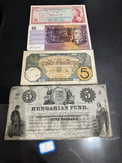 《外钞收藏家》第五百九十一期（畅拍场）（本平台长期征集拍品、欢迎藏友们联系合作） - 东加勒比、澳大利亚、法郎、匈牙利 四张一起 品相如图