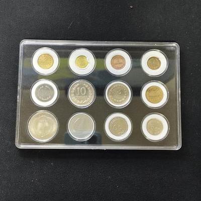 【全场包邮】纯粹捡漏拍482场（免费代拍第19场）-币封+套装+富兰克林（注意佣金） - 【盒装套币】萨尔瓦多各年份12枚套装一盒