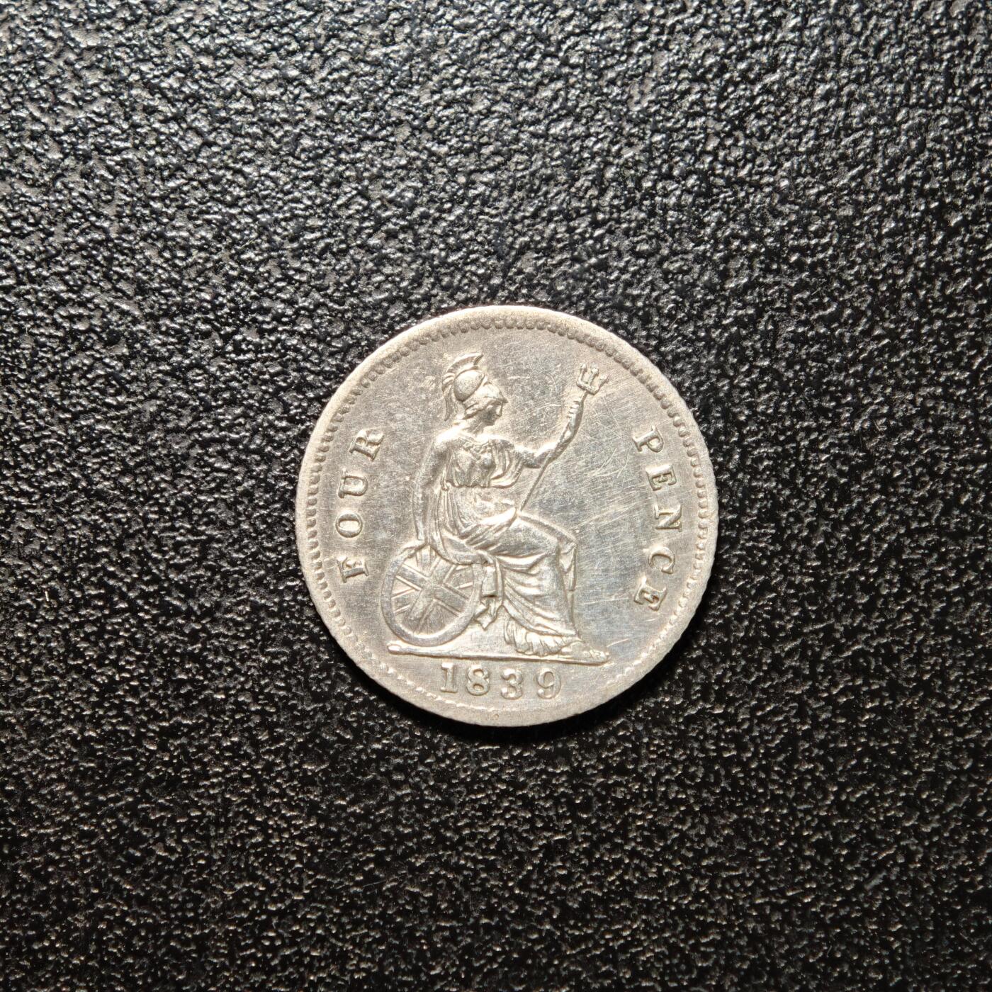 【德藏】世界币章拍卖第156期（拍品征集中~欢迎藏友联系） 1839年 英国4便士银币 好品相 直径约：16.3mm；重约：1.8g