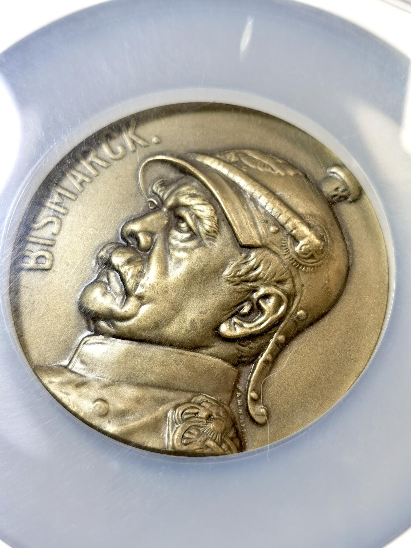 甄臻铺-世界币章拍卖（第42期）送拍享返佣金等优惠多多 NGC-MS64BN 1905年德国俾斯麦诞辰九十周年纪念章，60mm，加厚大盒