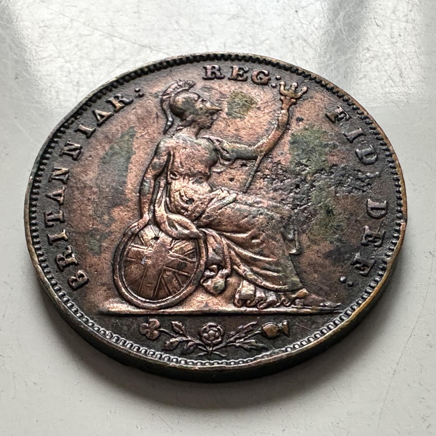 🌹外币初藏🌹🐯2025年第136场  每周二四六晚8️⃣点 接代拍 英国1847年维多利亚一法新铜币 21.7毫米