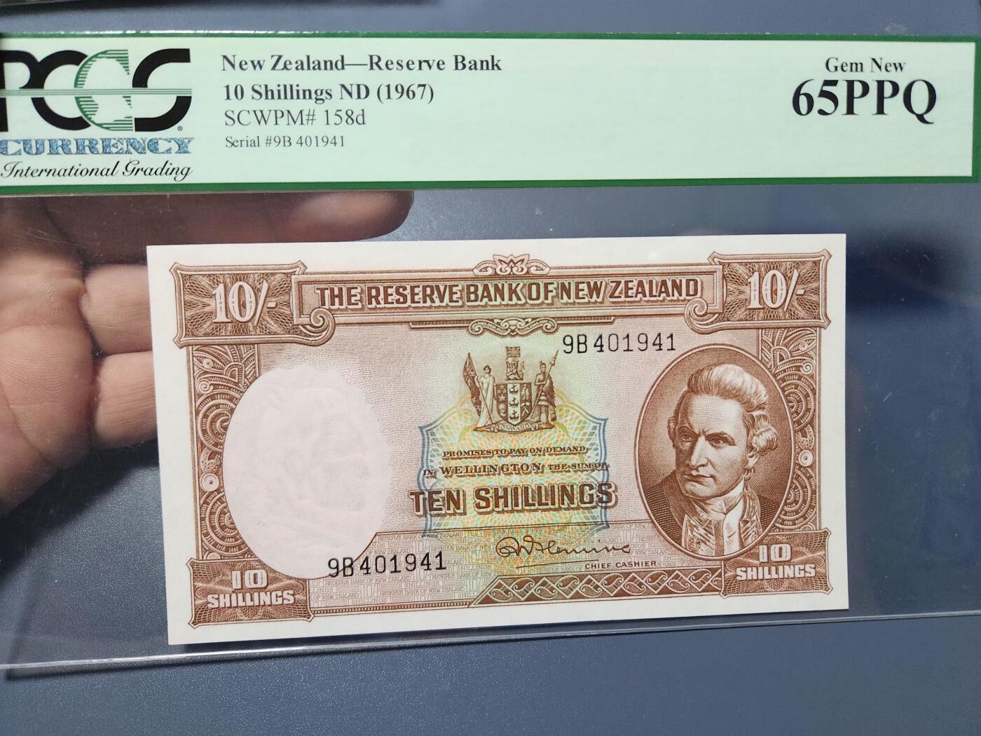 12月5号晚上8点 评级币专场外国纸币自动截拍第68场 新西兰。PCGS65